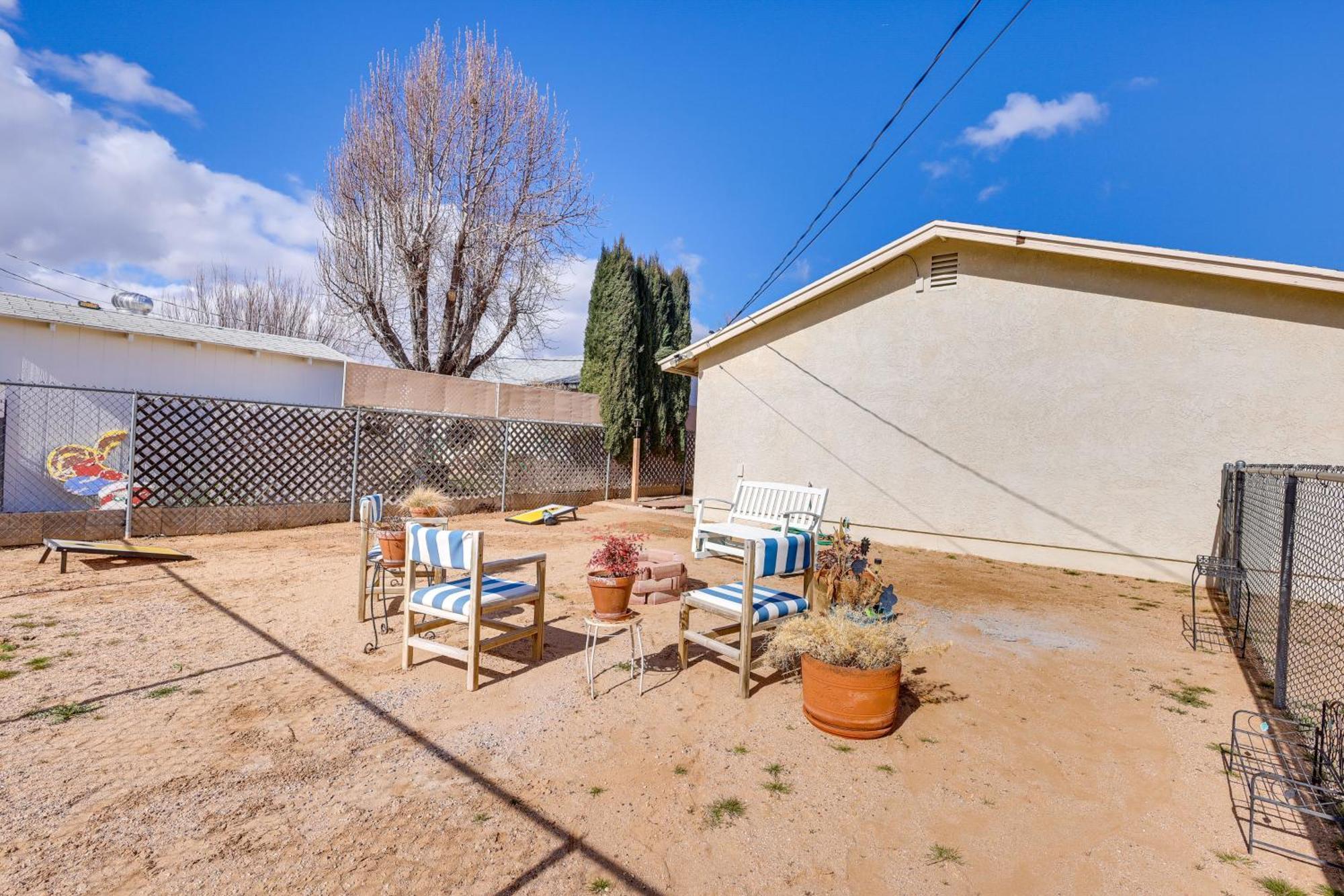 Kingman Vacation Rental With Yard And Fire Pit Zewnętrze zdjęcie